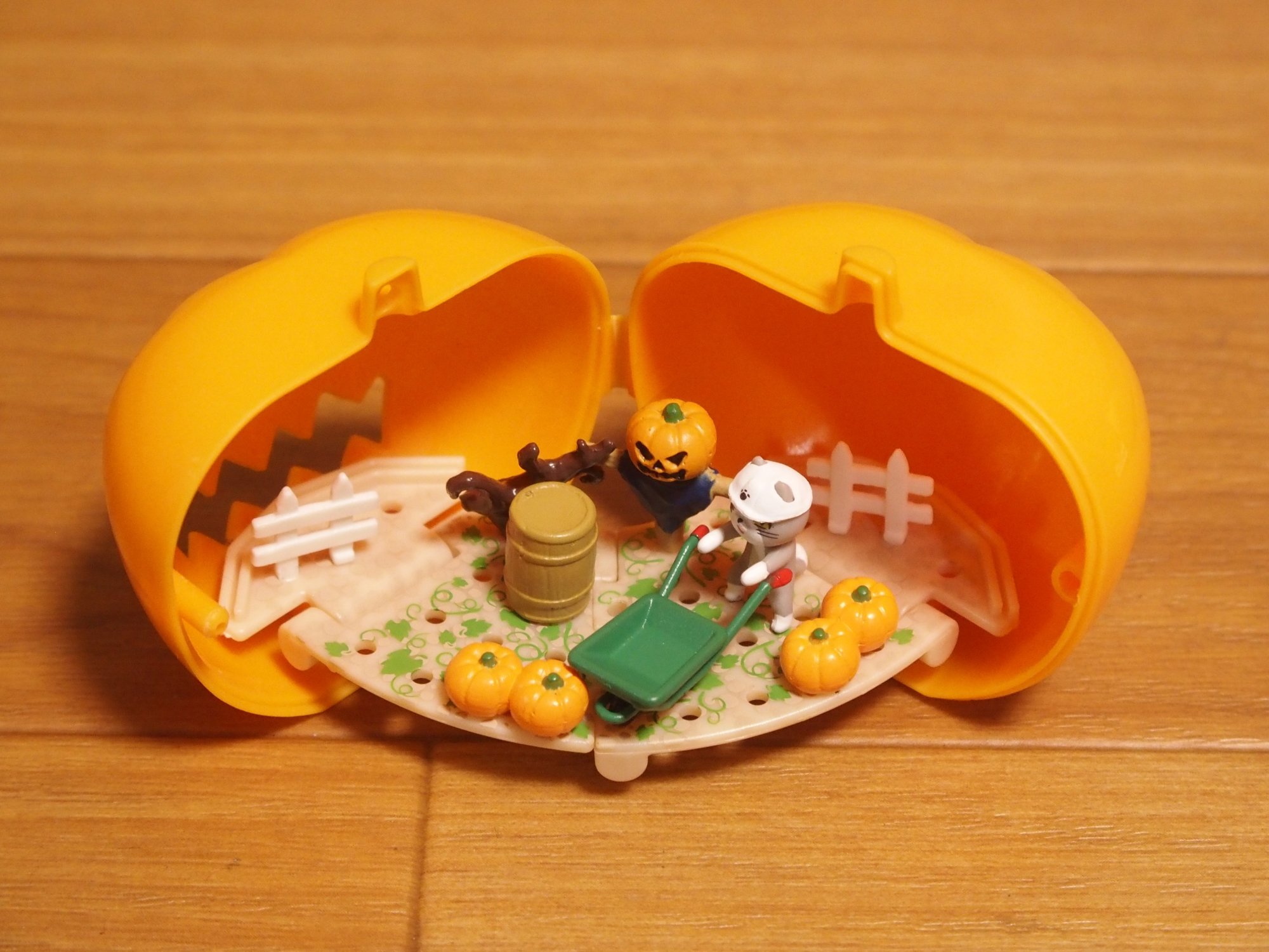 Tarlin capsule toys kawaii 2-w - Cosplay Bat Prop review and price